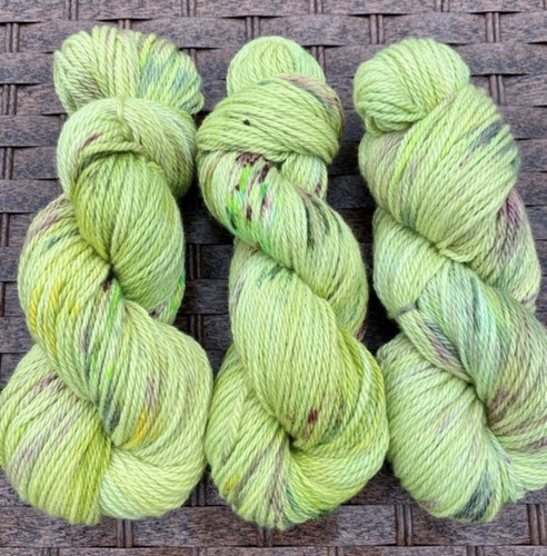Aran weight yarn 100g skein - yarn, 1x